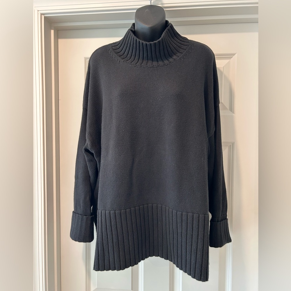 Gap Black Cotton Turtleneck Sweater